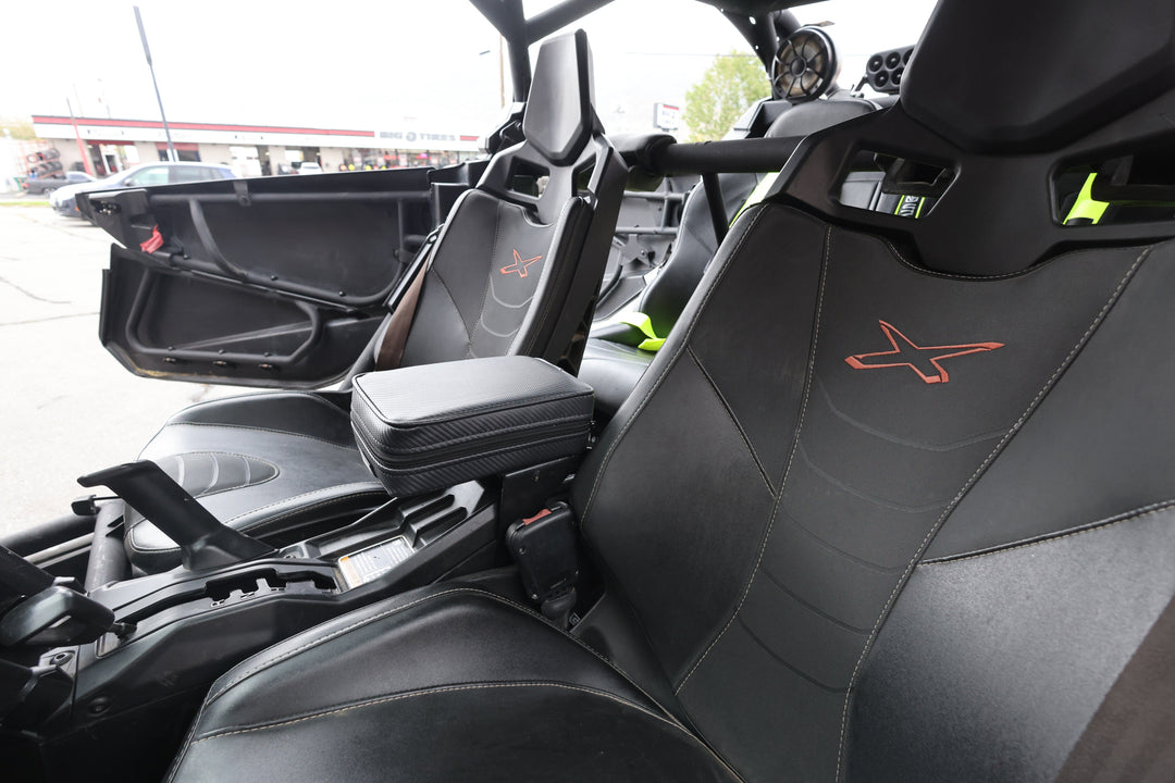 UTVMA Maverick X3 MAX Armrest with Bracket (2017+)