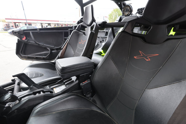 UTVMA Maverick X3 MAX Armrest with Bracket (2017+)